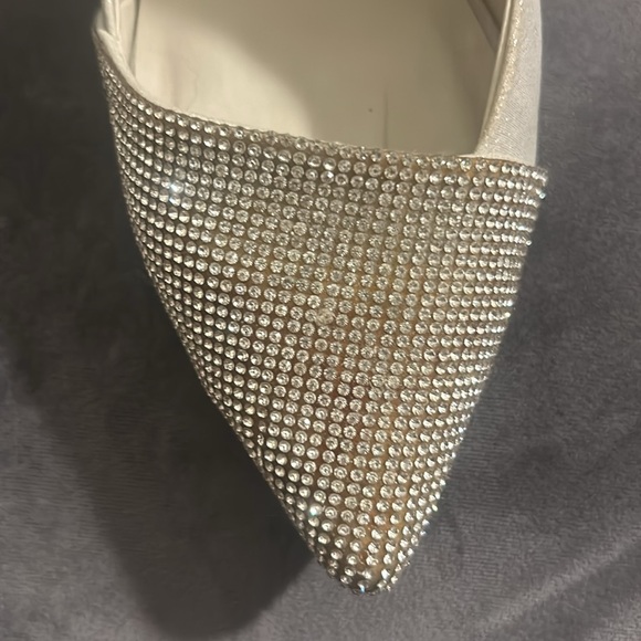 ALDO Crystal Sparkly Pointed Stiletto - Picture 3 of 11